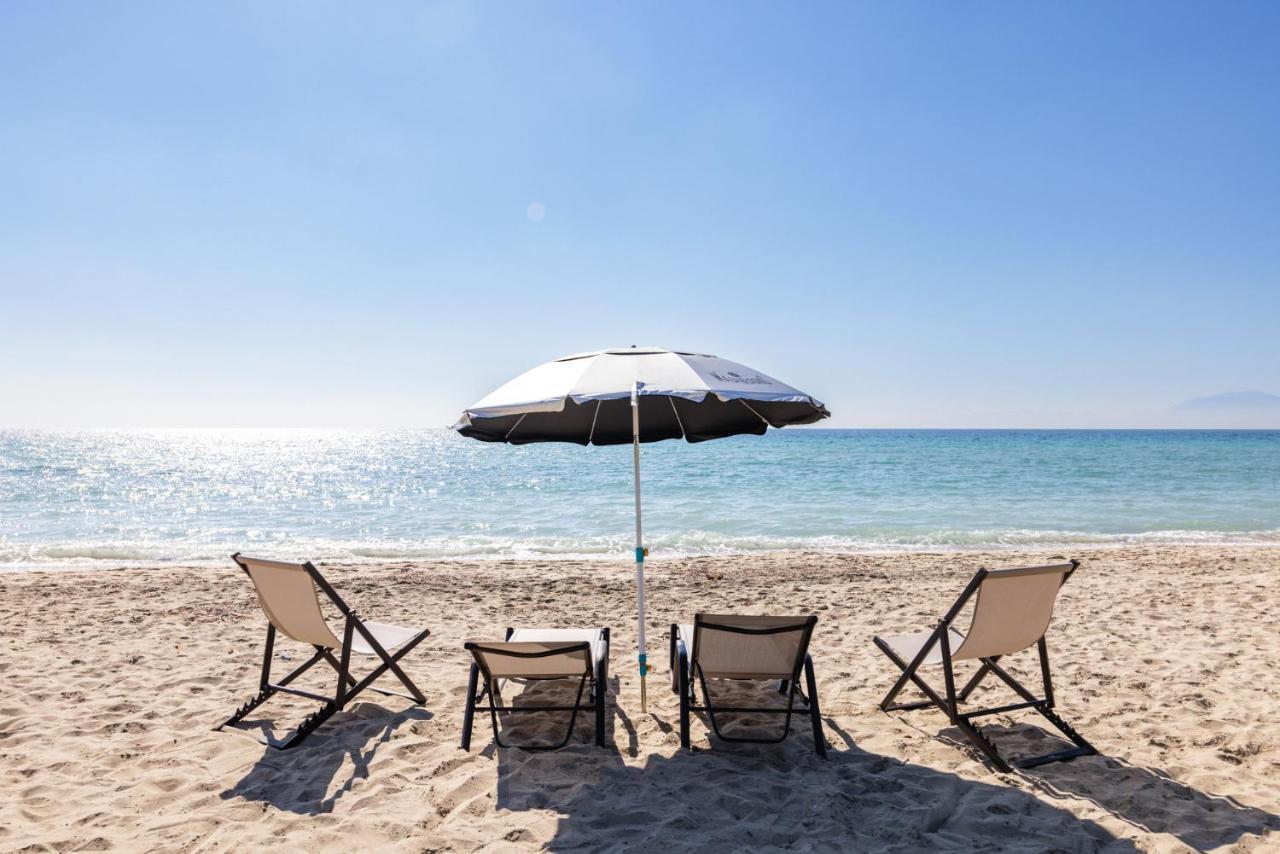Beach Front Vintage Villa Kalliktratis Nea Kallikrateia 外观 照片
