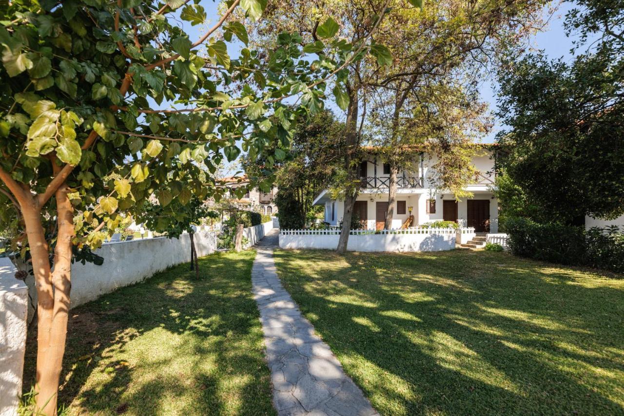 Beach Front Vintage Villa Kalliktratis Nea Kallikrateia 外观 照片