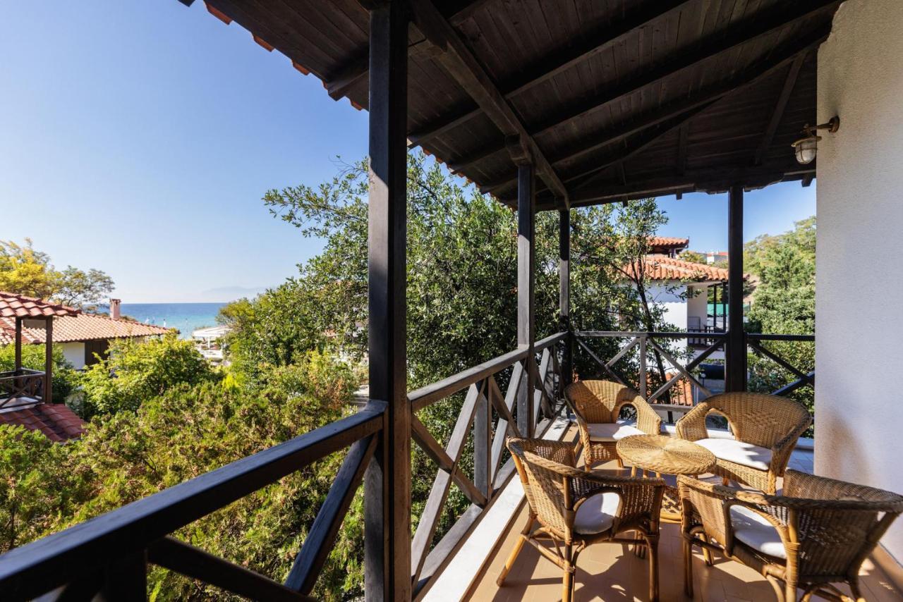 Beach Front Vintage Villa Kalliktratis Nea Kallikrateia 外观 照片